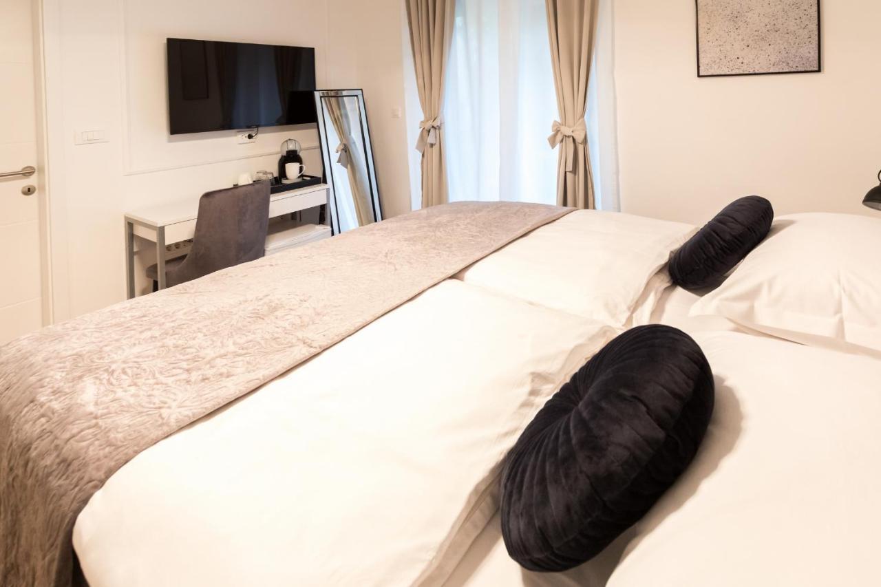 Luxury Rooms With Balcony Zadar Exterior photo