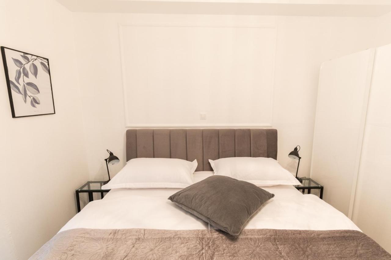 Luxury Rooms With Balcony Zadar Exterior photo