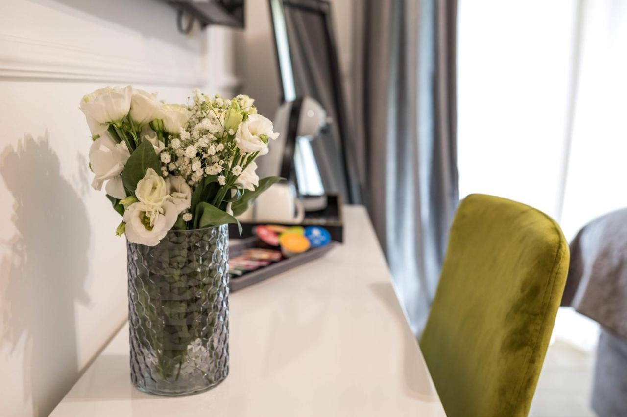 Luxury Rooms With Balcony Zadar Exterior photo